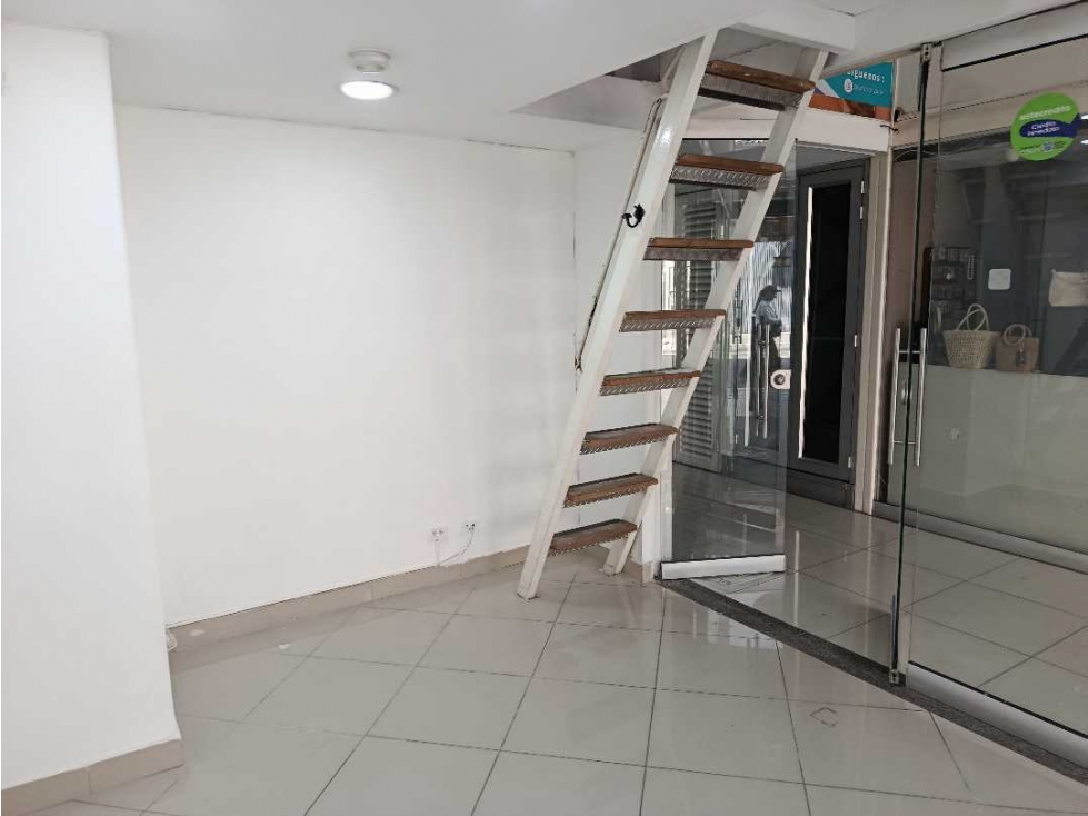 Local en arriendo Envigado Centro — foto 5