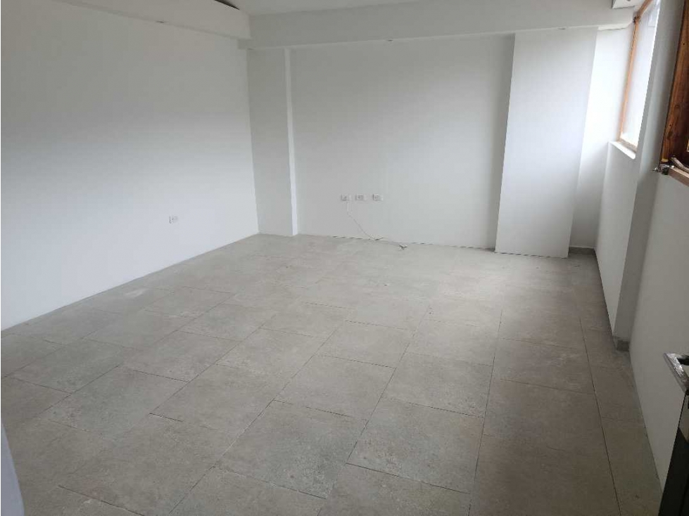 Local en arriendo Envigado Centro — foto 2