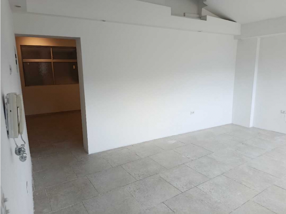 Local en arriendo Envigado Centro — foto 3