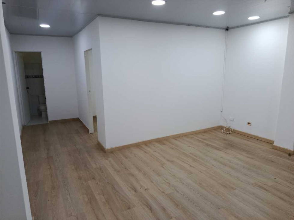 Local en arriendo Envigado Centro - 6