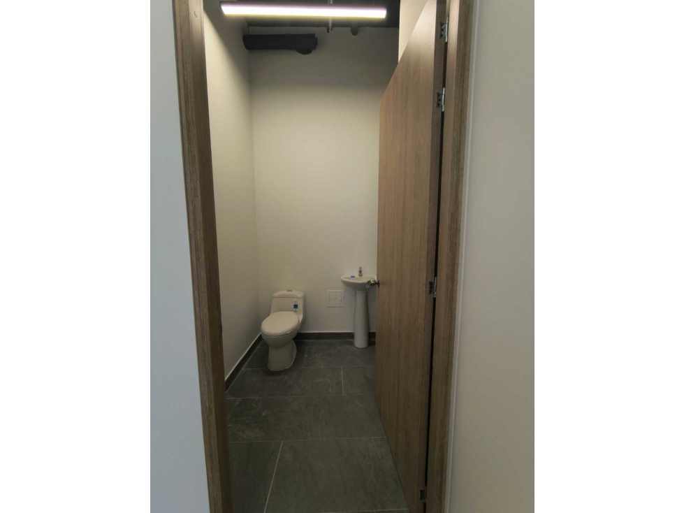 Local en Arriendo sector Av Santander - 2