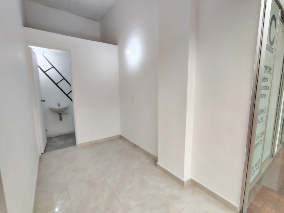 Local en arriendo sector el Poblado — foto 4