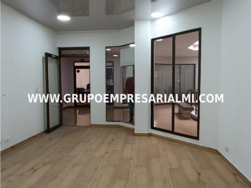 LOCAL EN ARRIENDO - SECTOR EL POBLADO COD: 29585 - 2
