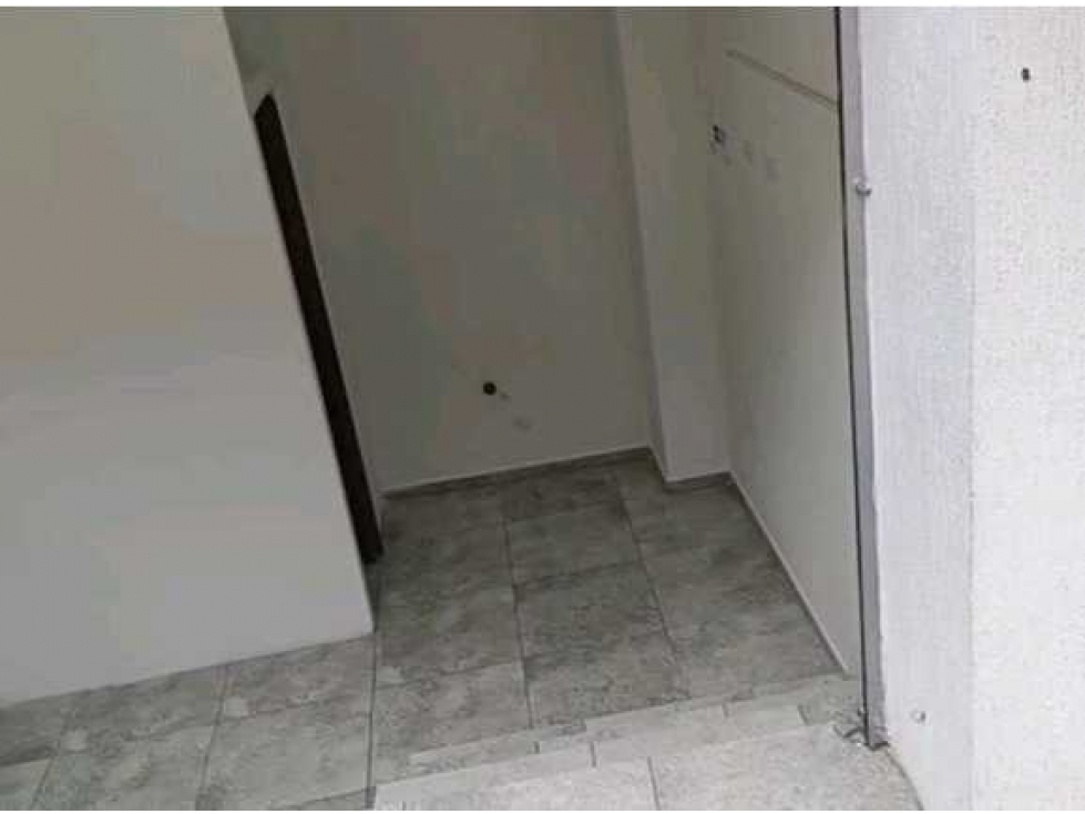 Local en Arriendo sector San Joaquin — foto 2