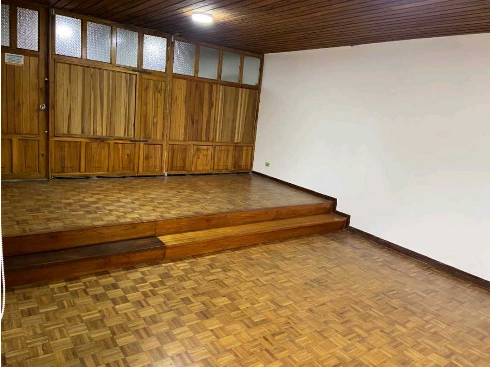 Local en Arriendo Servicios Incluidos e Internet sector Versalles — foto 5