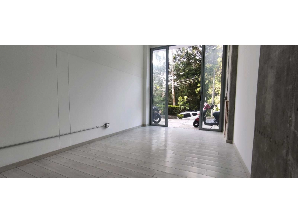 LOCAL EN ARRIENDO TRIANON ENVIGADO — foto 6