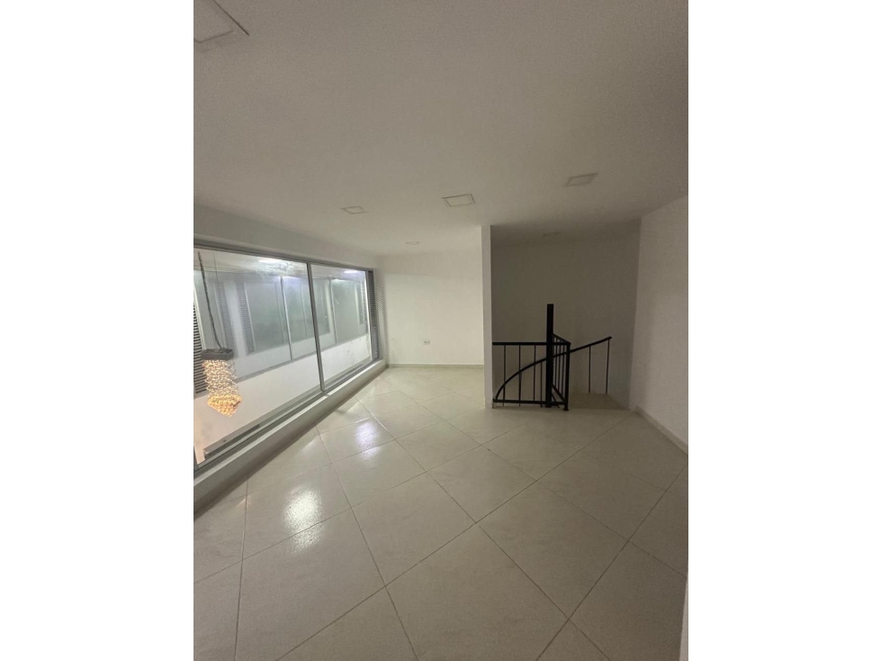 Local en Caldas cerca al parque. Zona comercial - 5