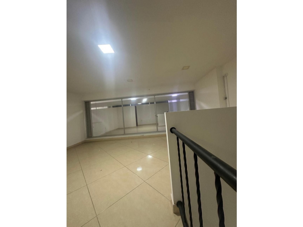 Local en Caldas cerca al parque. Zona comercial - 6