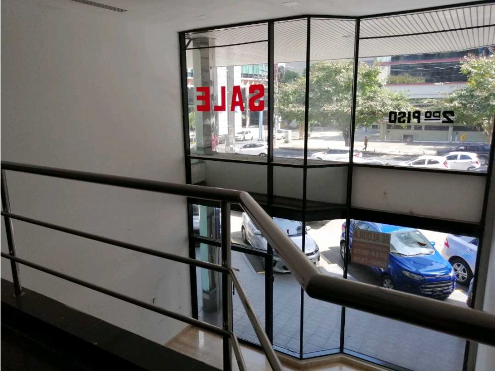 LOCAL EN OBARRIO PLANTA BAJA CON MEZZANINE 196M2 SIN DIVISIONES — foto 6