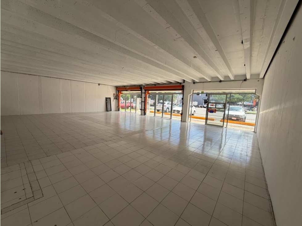 LOCAL EN RENTA AV LA LUNA CANCÚN DE 50m2 — foto 3