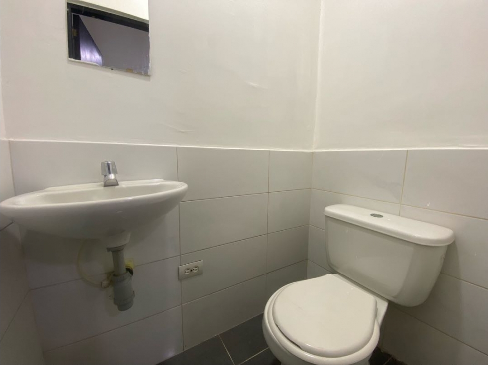 Local en arriendo en Estadio Medellín — foto 4