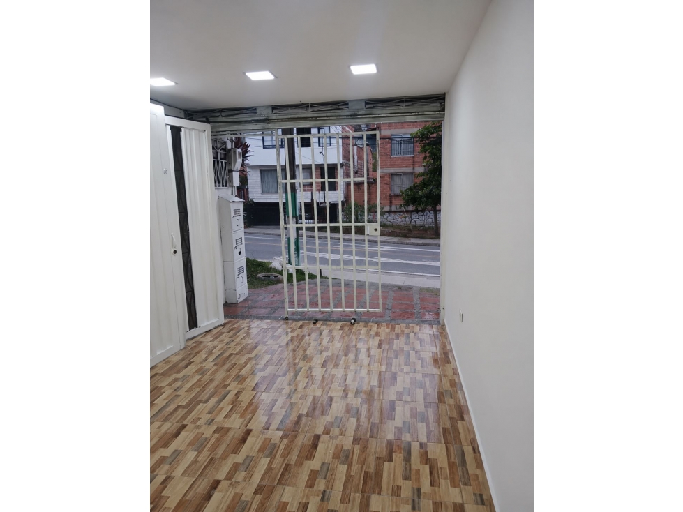 Local en arriendo en San Javier Medellin — foto 2