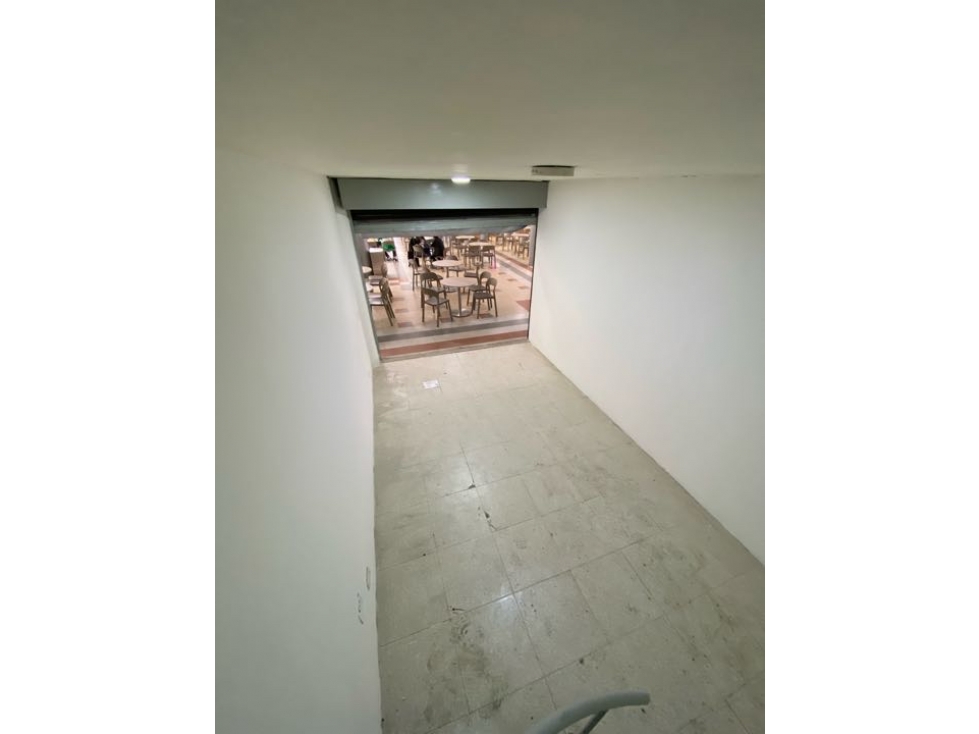 LOCAL EN VENTA CENTRO COMERCIAL MONTERREY 36m2