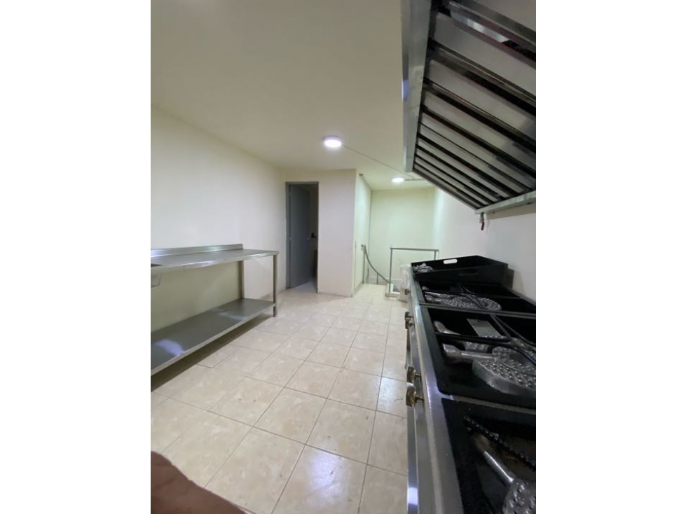 LOCAL EN VENTA CENTRO COMERCIAL MONTERREY 36m2 — foto 4