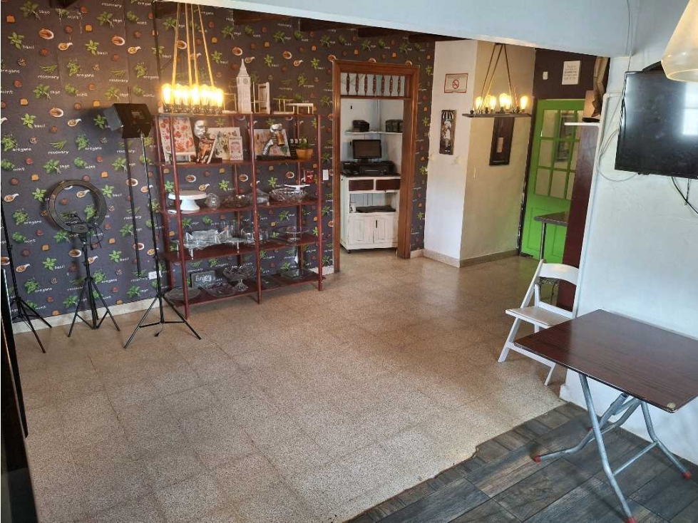 CASA COMERCIAL EN VENTA EL DORADO BETANIA