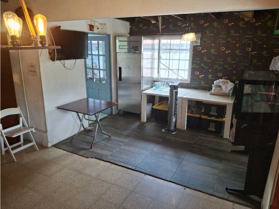 CASA COMERCIAL EN VENTA EL DORADO BETANIA — foto 4
