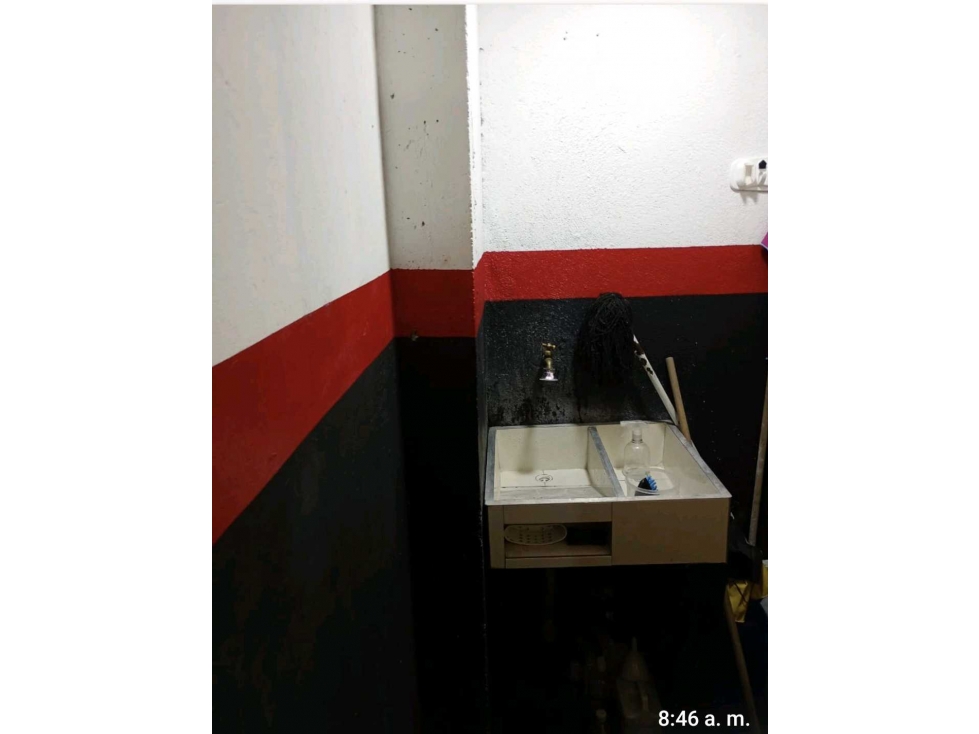 LOCAL DE 145 MTS EN VENTA EN LA AMERICA BARRIO CRISTOBAL — foto 4
