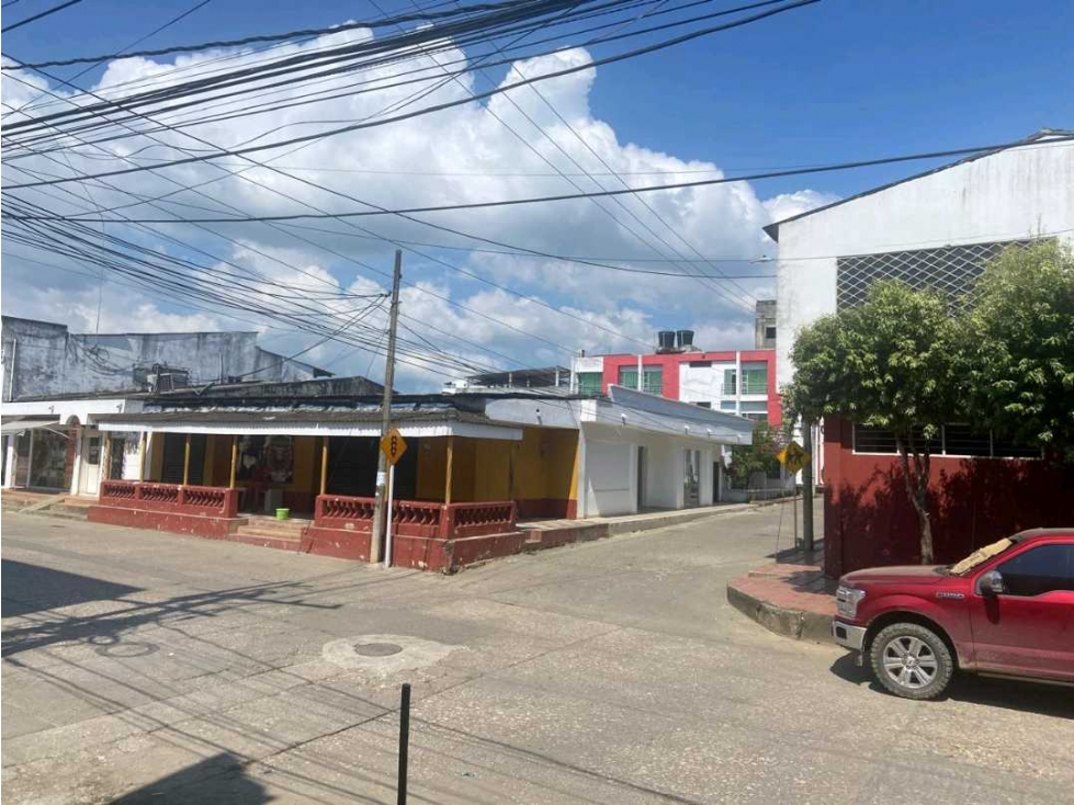 Local en venta en lorica - 1