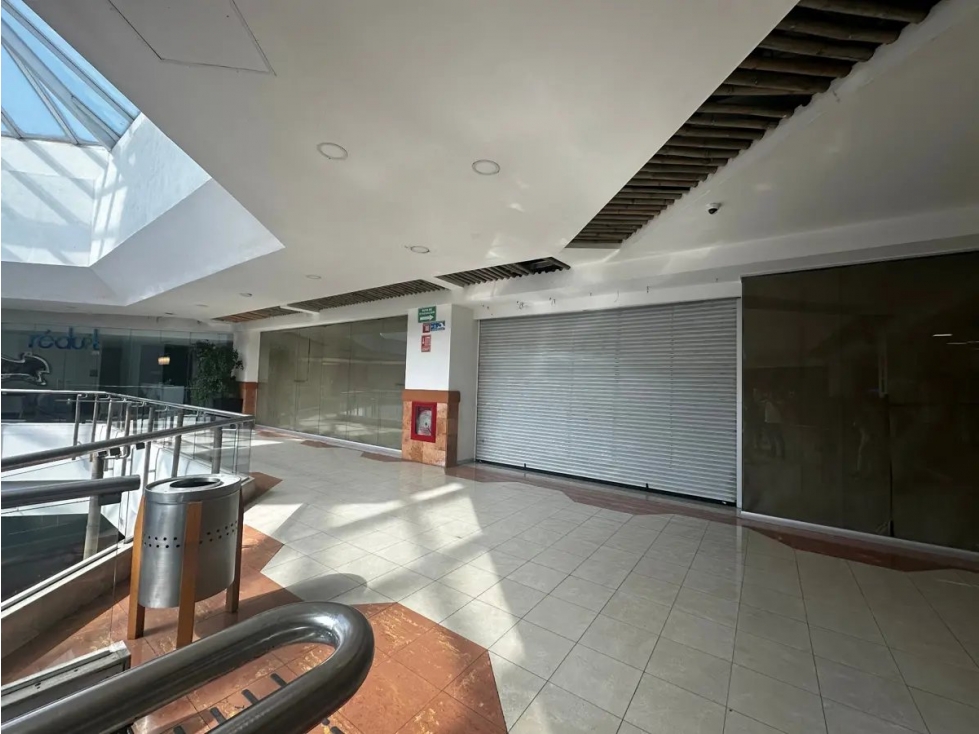 Oportunidad Comercial en Plaza Caracol, Puerto Vallarta | 146m² - 5