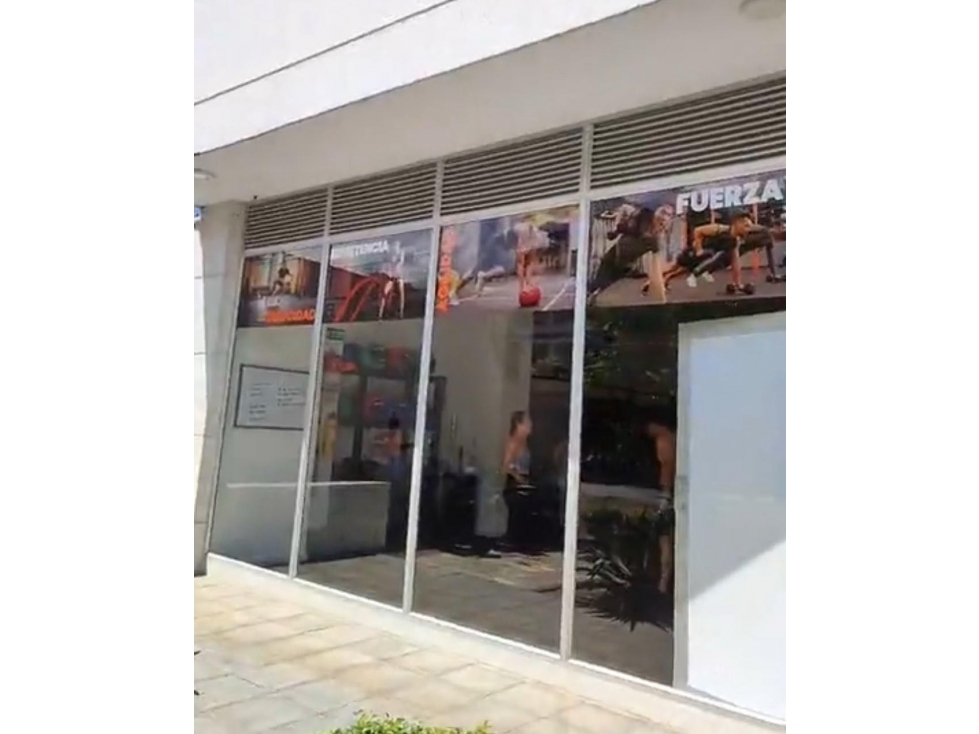 LOCAL EN VENTA EDIF. LAGOS DEL MARDEL - FLORIDABLANCA - 2