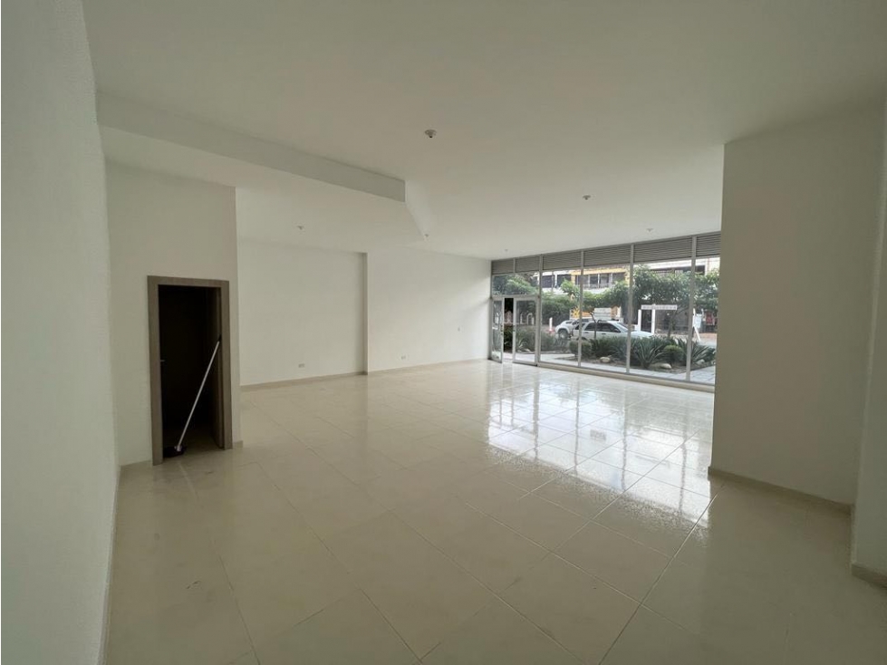 LOCAL EN VENTA EDIF. LAGOS DEL MARDEL - FLORIDABLANCA - 3