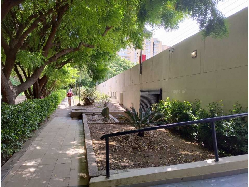 LOCAL EN VENTA - SECTOR BELLO HORIZONTE - 6