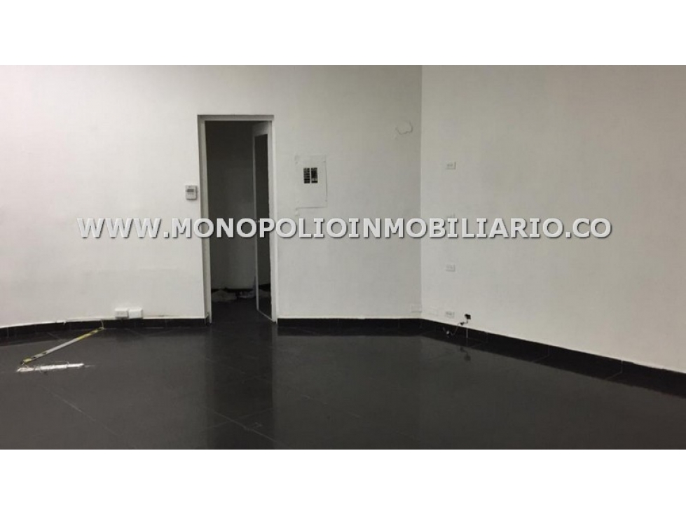 LOCAL EN VENTA - SECTOR CONQUISTADORES COD: 22039 - 2