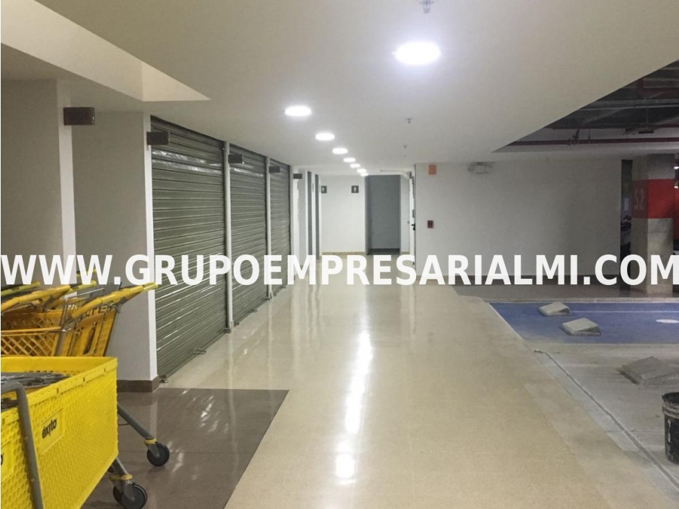 LOCAL EN VENTA - SECTOR YARUMITO, LA ESTRELLA COD: 27818 - 6