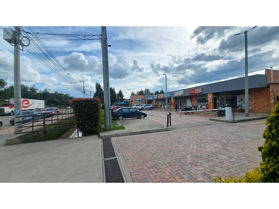 LOCAL EN VENTA, VEREDA CANAVITA TOCANCIPA - 3
