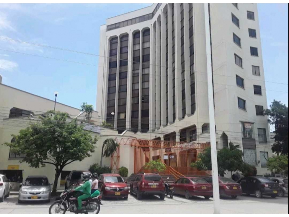 Local en Venta y Renta en excelente ubicación, en perfecto estado 018