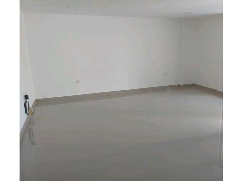 Local en Venta y Renta en excelente ubicación, en perfecto estado 018 — foto 4