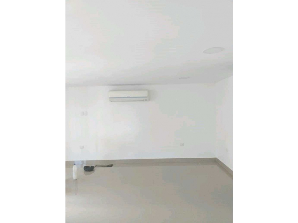 Local en Venta y Renta en excelente ubicación, en perfecto estado 018 — foto 5
