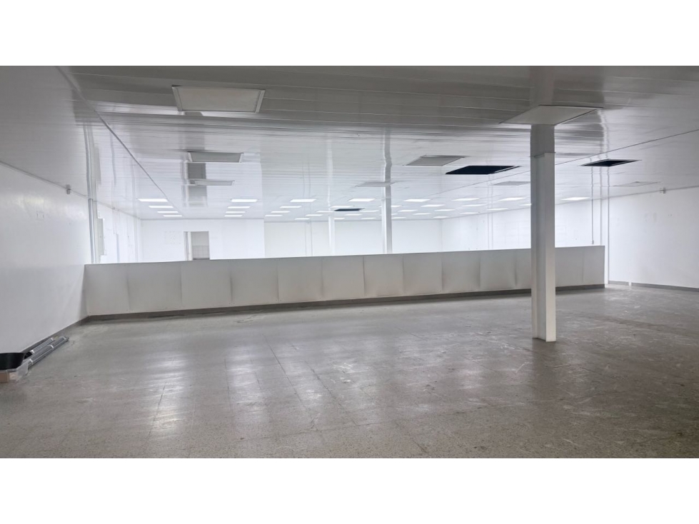 Arriendo Local comercial Bella Suiza, Bogota