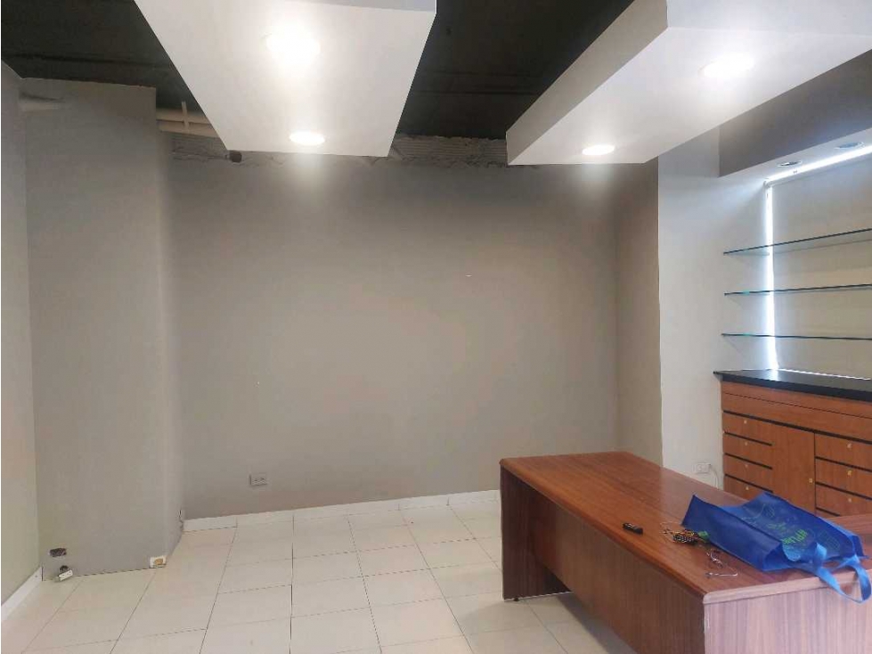 LOCAL MEZZANINE 200 M2 CALLE 50 TORRE VIP MANTENIMIENTO INLC — foto 5