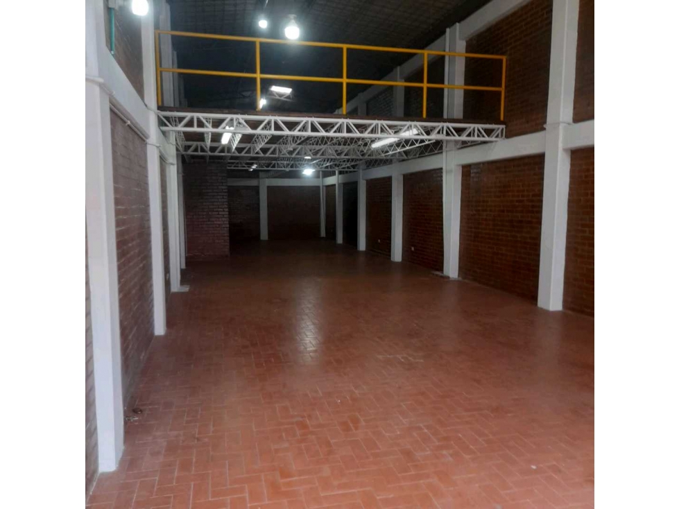 Local muy bien ubicado en la zona mas comercial de Armenia
