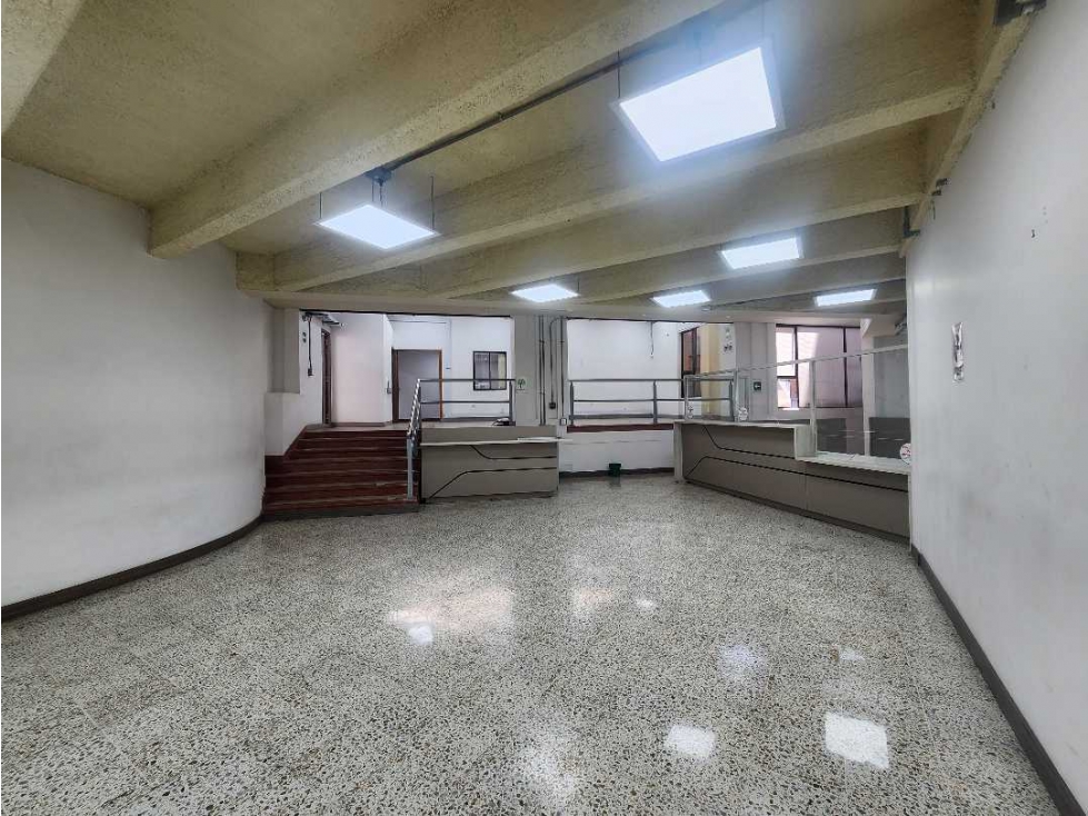 Local Oficina DOBLE en Arriendo Parque de Envigado