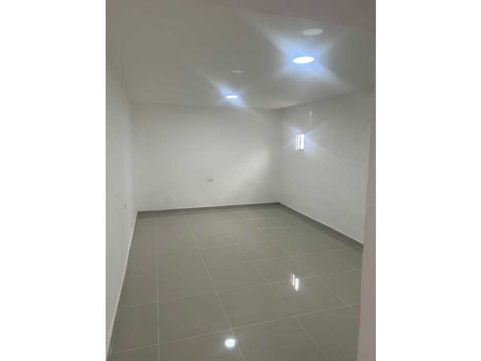 LOCAL COMERCIAL EN EXCELENTE UBICACIÓN | 350 M² | $14.000.000 — foto 6