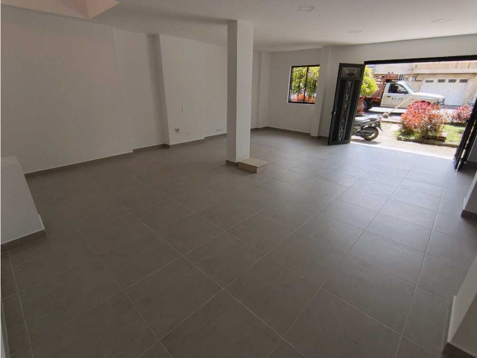 Local para estrenar en arriendo belen fatima,primer piso — foto 4