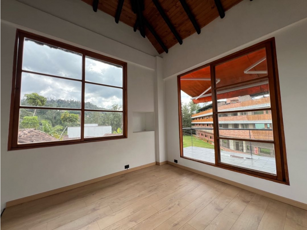 LOCAL PARA VIVIENDA O COMERCIO EN EL MALL LA FE - EL RETIRO — foto 6