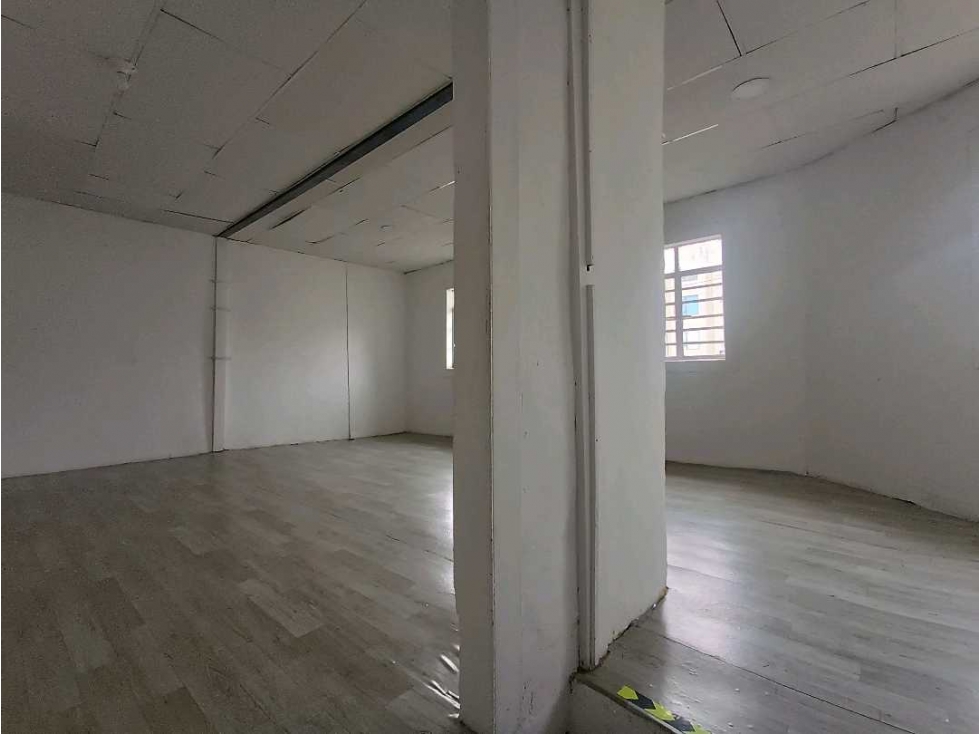 Local u Oficina Avenida Paralela Vélez Manizales — foto 3