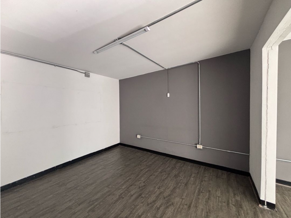 Local u oficina en ubicación estratégica, Crr 80 para renta Medellín — foto 2