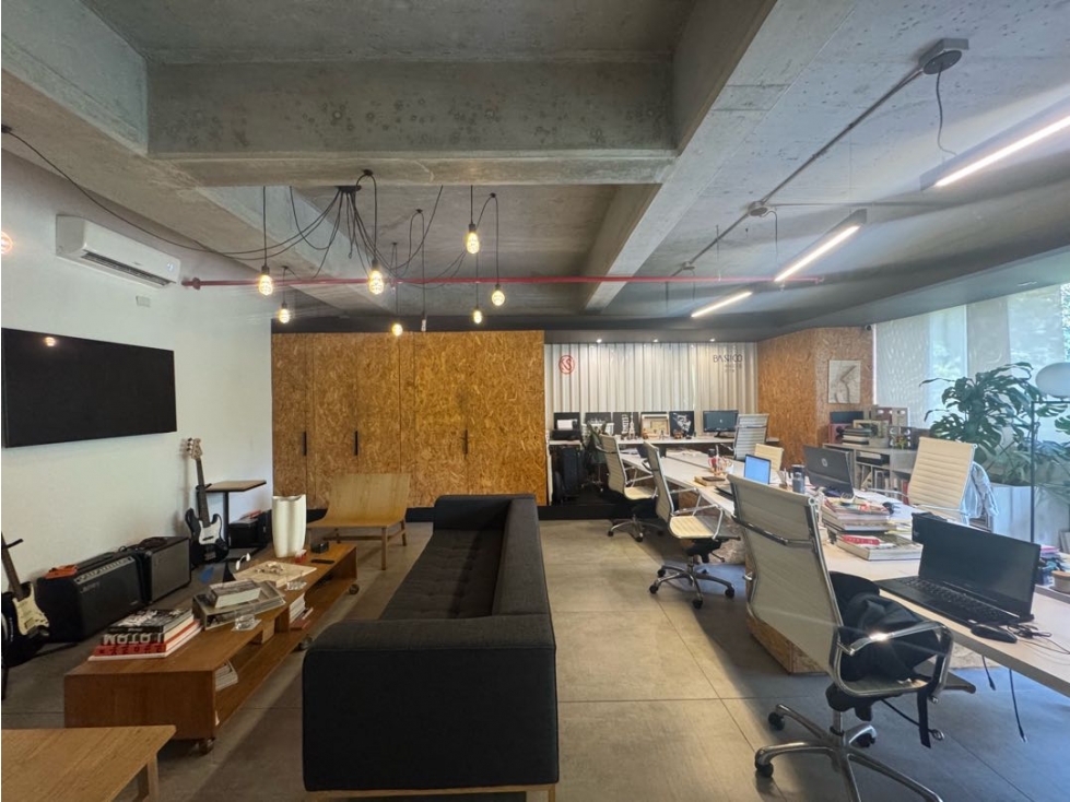 Local u oficina en venta en la Avenida Las Palmas — foto 4