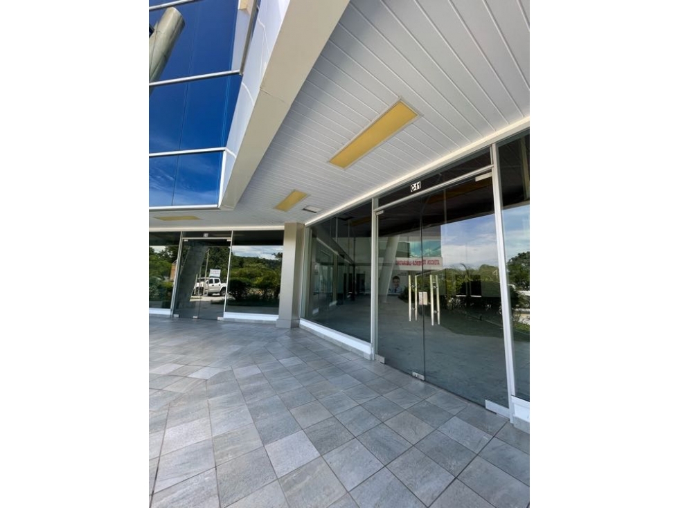 CARDENAS /LOCAL 94m2/ ALQUILER - 2