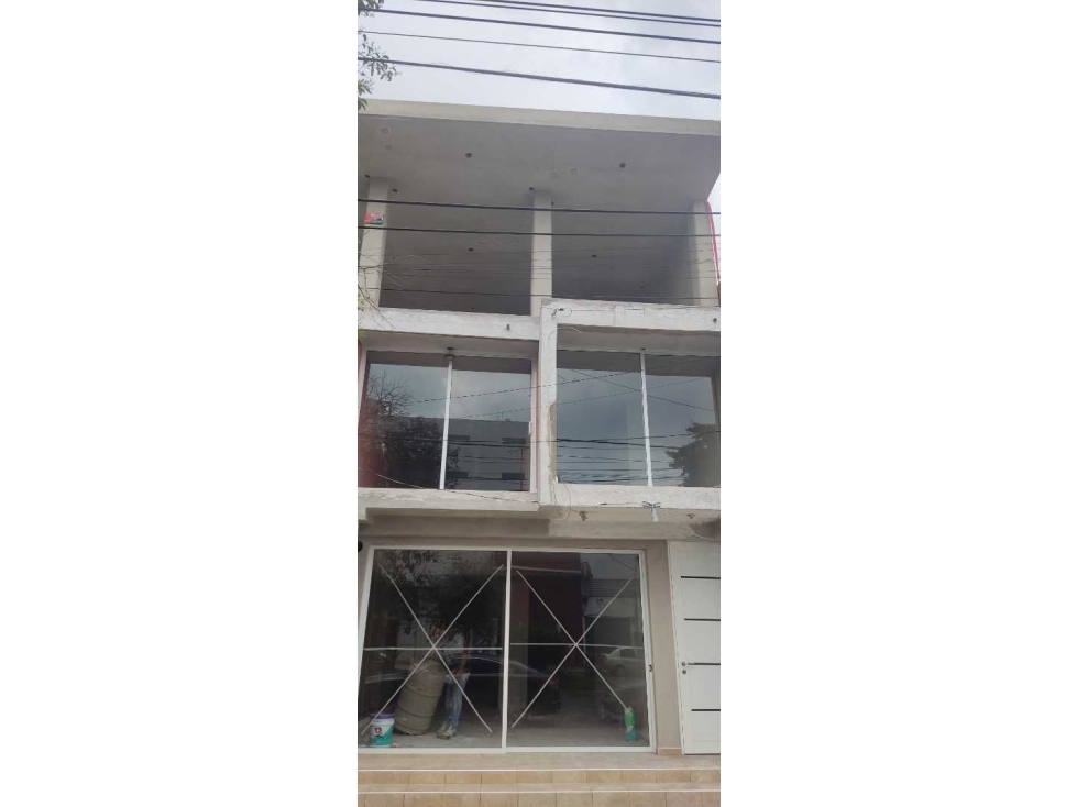 Local comercial en renta TERECER NIVEL APIZACO - 2
