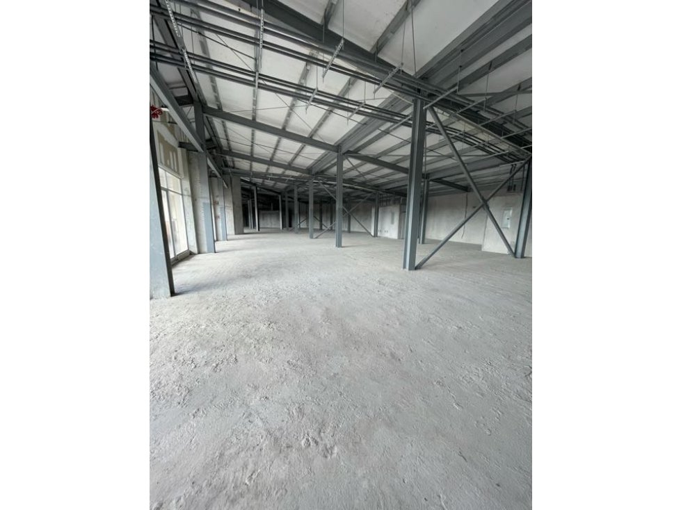 VILLALOBOS PLAZA/LOCALES $950/ALQUILER - 6