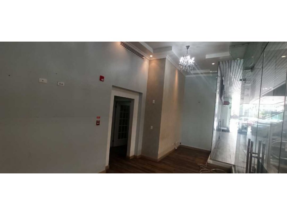 Locales Disponibles en mejor zona de Avenida Balboa — foto 2