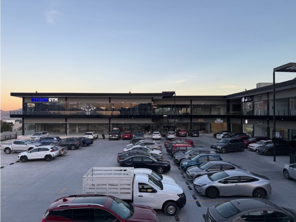 Locales en Renta, Dominio Cumbres, Garcia - Monterrey, Nuevo Leon - 6