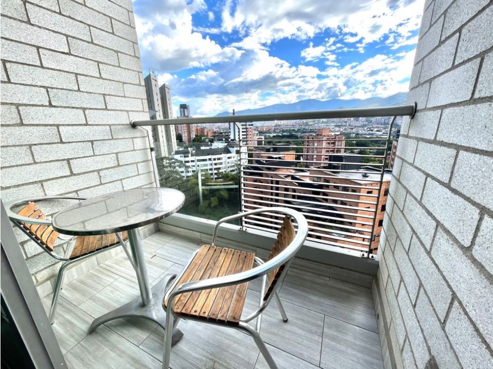 Loft Amoblado, apartaestudio, Jacuzzy en el edificio, vista genial — foto 2