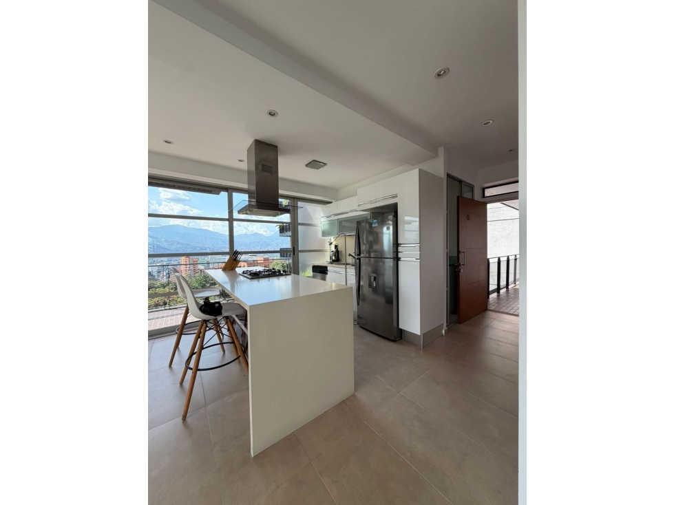 Loft con jacuzzi y vista 360 para renta, la Tomatera, El Poblado — foto 2