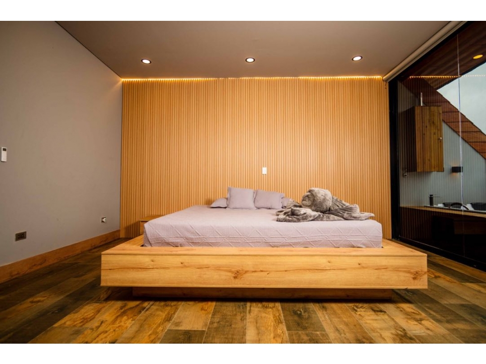 Loft de Lujo a la venta con Jacuzzi y Vista a la Piedra del Peñol